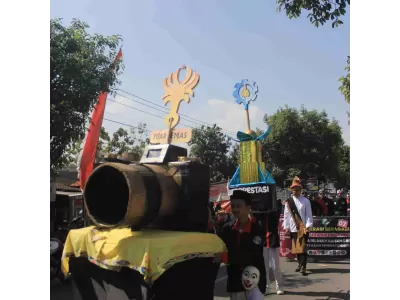 Karnaval Pawai Budaya  dalam Rangka Hut RI Ke-79 MA Islamiyah Senori Tahun 2024